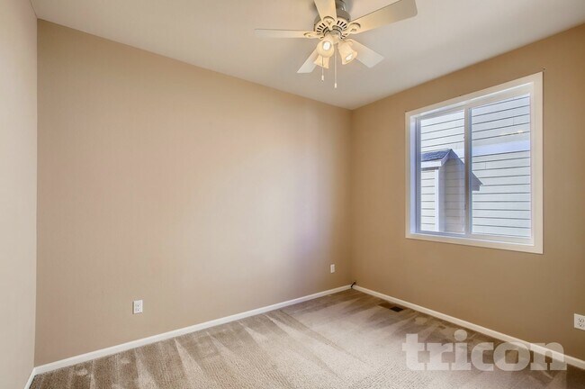 Building Photo - 7682 Sabino Ln