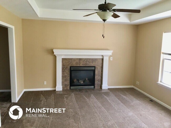 Foto del edificio - 1613 NW Hilltop Ln