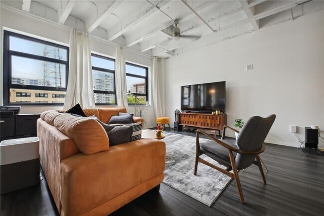 Foto del edificio - 878 Peachtree St NE
