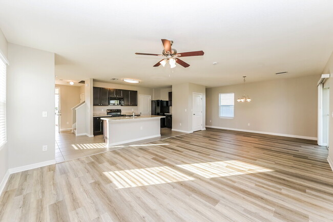 Building Photo - 15231 Agave Grove Pl