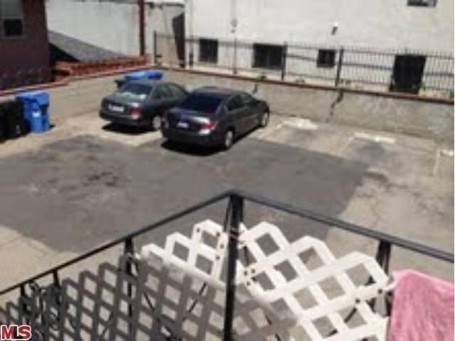 Parkling Lot - 1036 Dewey Ave