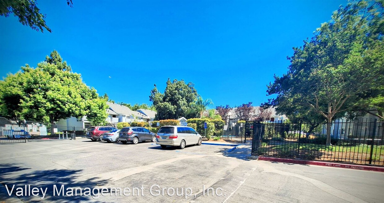 Primary Photo - 2 br, 2 bath House - 548 Shadowgraph Dr