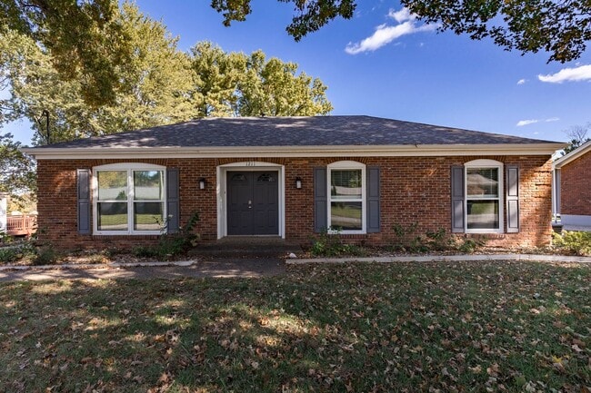 Photo - 1211 Meadowridge Trail House