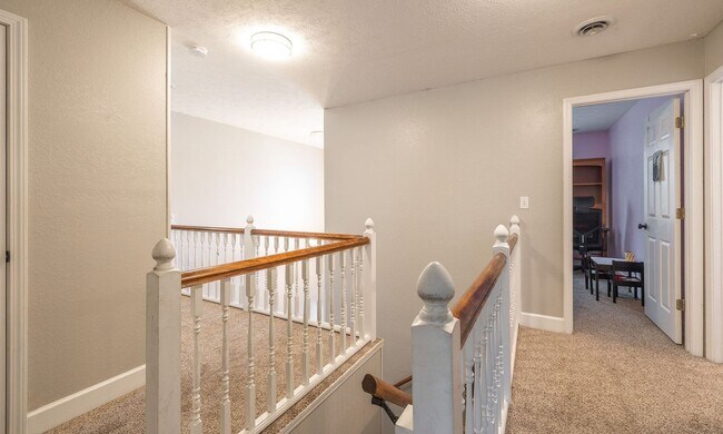 Foto del edificio - 4Bd/3.5Ba Home Available