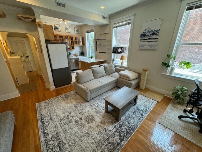 Building Photo - 473 Jersey Ave
