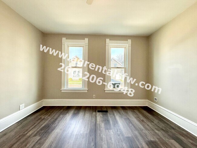 Foto del edificio - 615 W 4th St