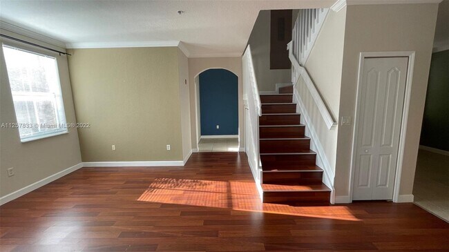 Foto del edificio - 4445 SW 160th Ave