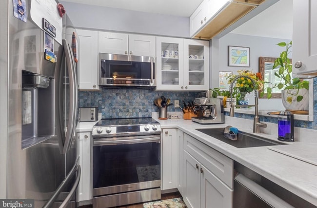 Photo - 10230 Faire Commons Ct Townhome