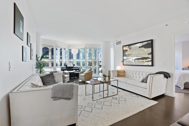 Foto del edificio - 77 Hudson St