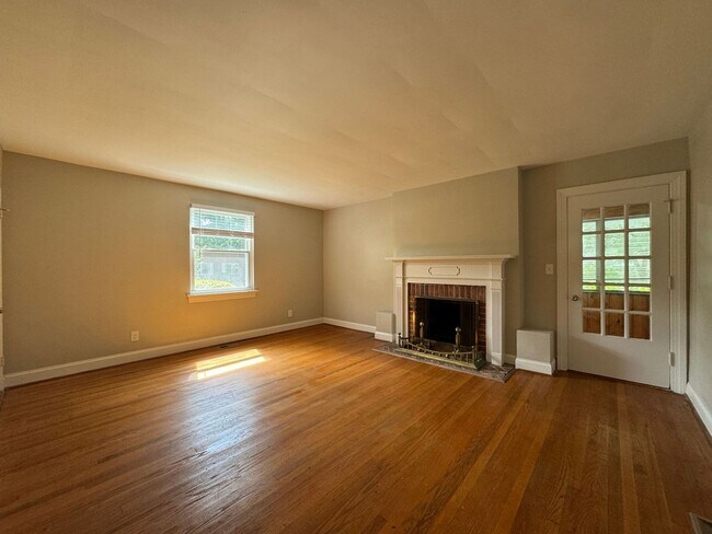Foto del edificio - Welcome to our charming 2 bedroom, 1 bathr...