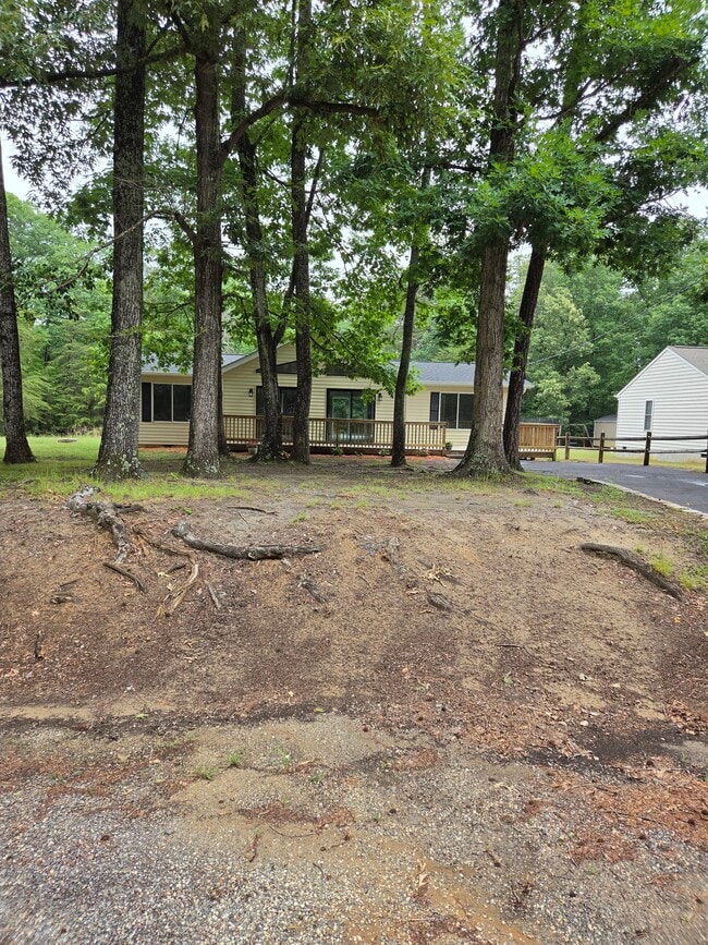 Building Photo - 68 Matilda Ln