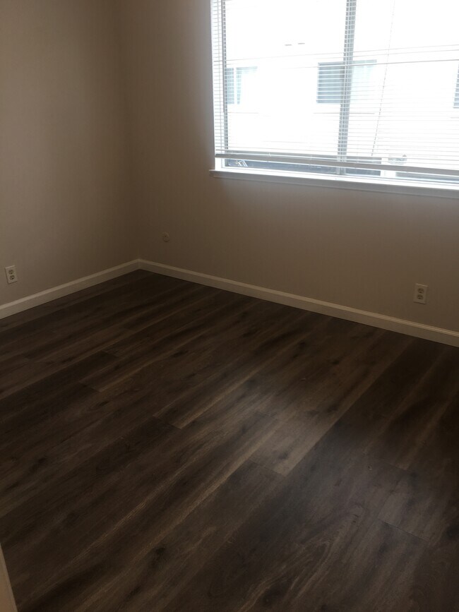 Bedroom2 - 761 N Fair Oaks Ave