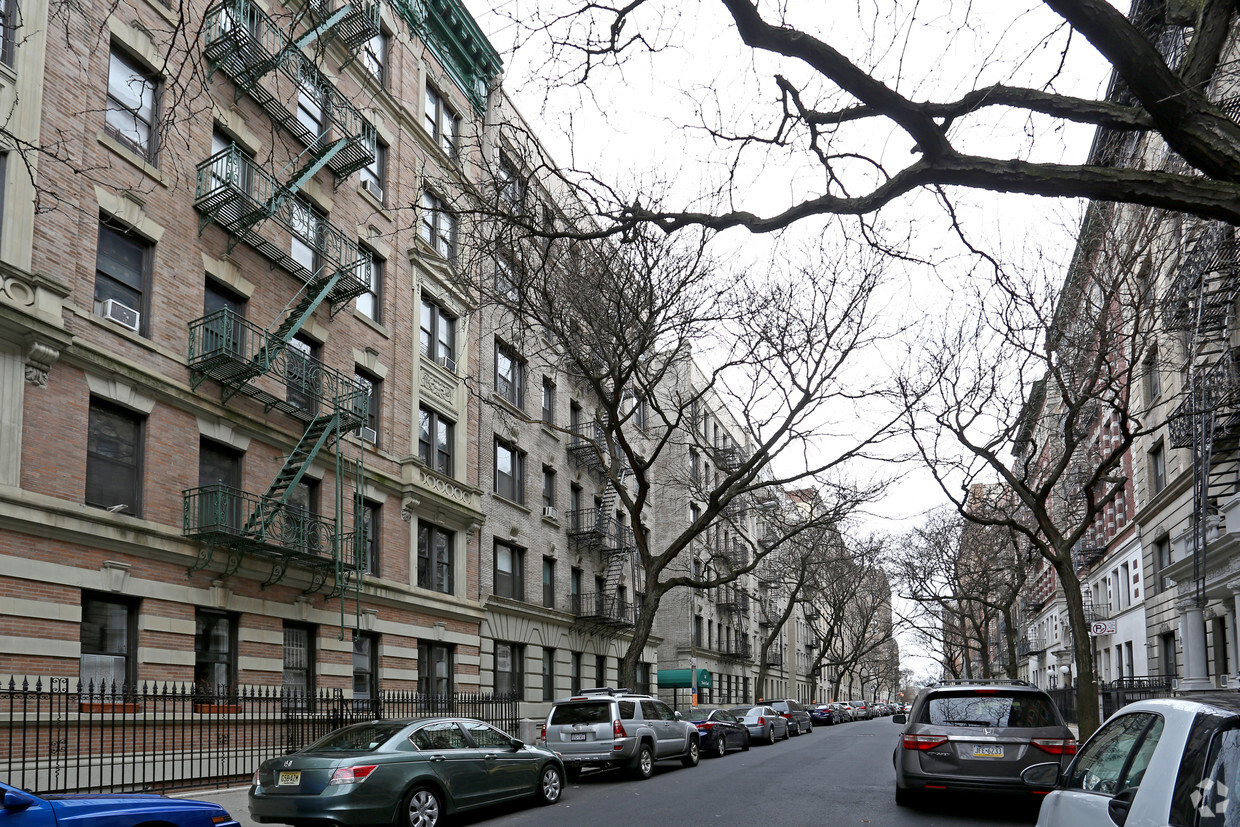 Foto del edificio - Trinity Court