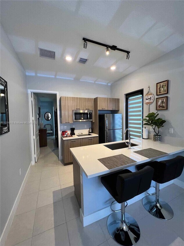 497 SW 175th Way Unit 1, Miramar, FL 33029 Apartment for Rent in