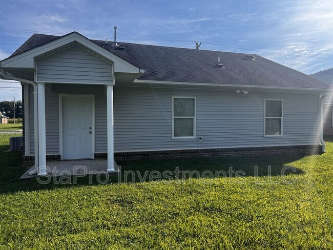Building Photo - 512 Jordan Cir