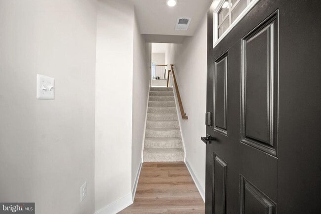 Foto del edificio - 9019 Belinda Blvd