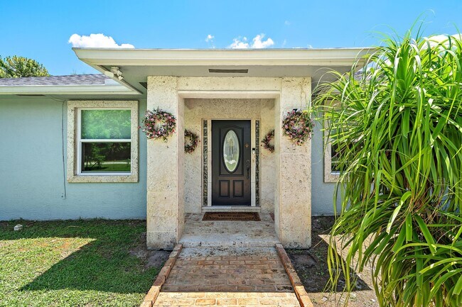 Foto del edificio - 13928 82nd Ln N