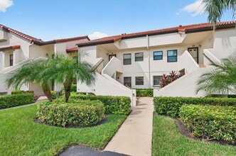 Building Photo - 5945 Parkwalk Dr