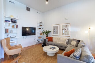 Interior Photo - 19 Cottage Avenue