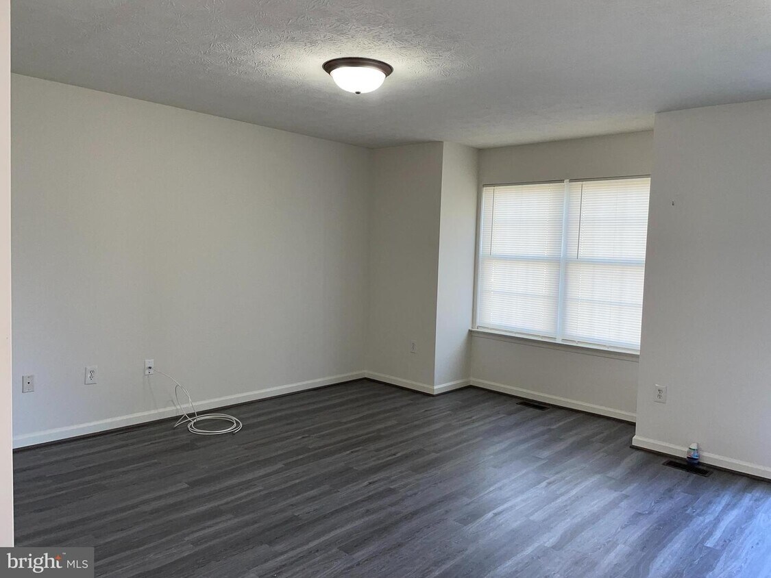 130 Coolfont Ln, Winchester, VA 22602 Townhome Rentals in Winchester