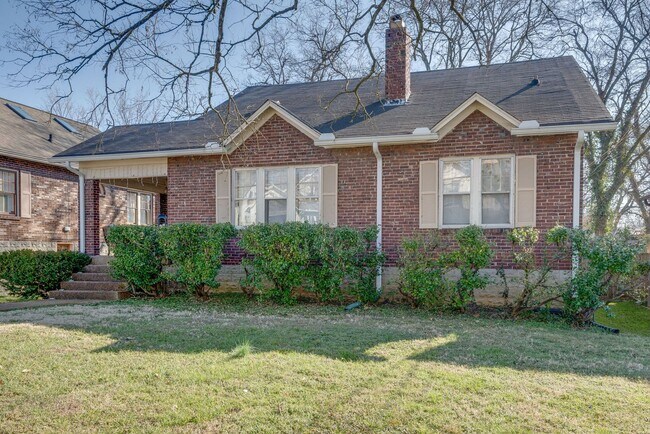 Photo - 2512 Natchez Trace (Nashville, TN) Townhome