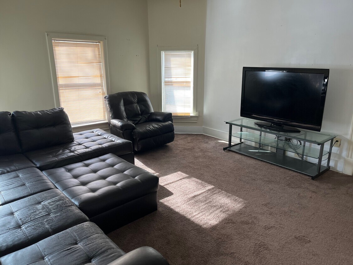 Foto principal - 401 15th St