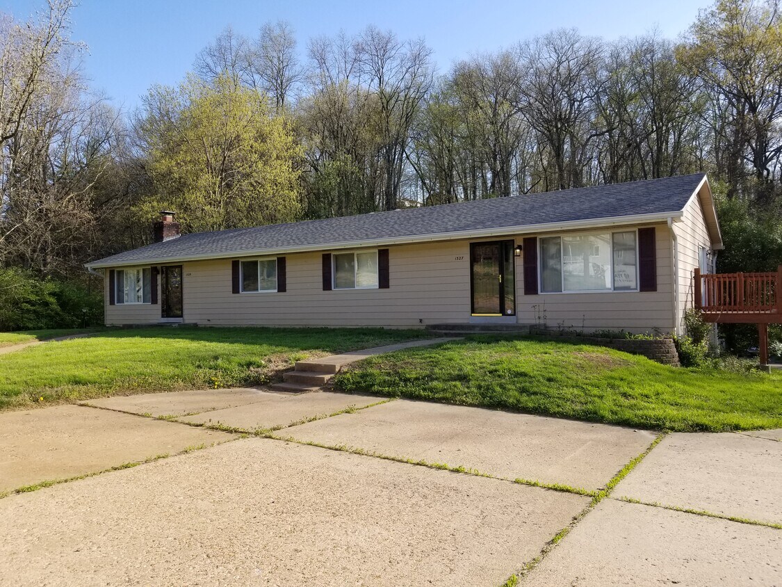 1327 Missouri State Rd Unit 1327, Arnold, MO 63010 Condo for Rent in Arnold, MO