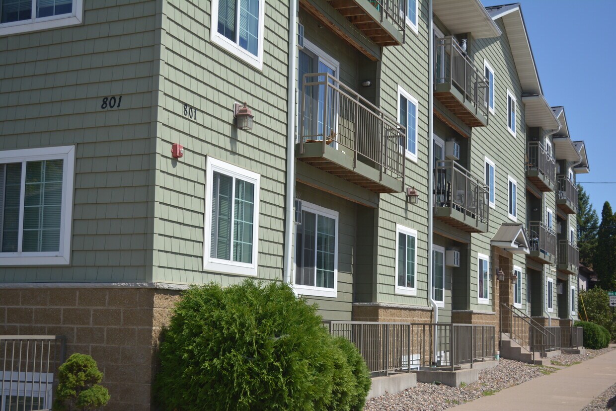 Foto principal - 801 La Crosse St