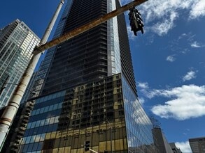 Building Photo - 10 E Ontario St