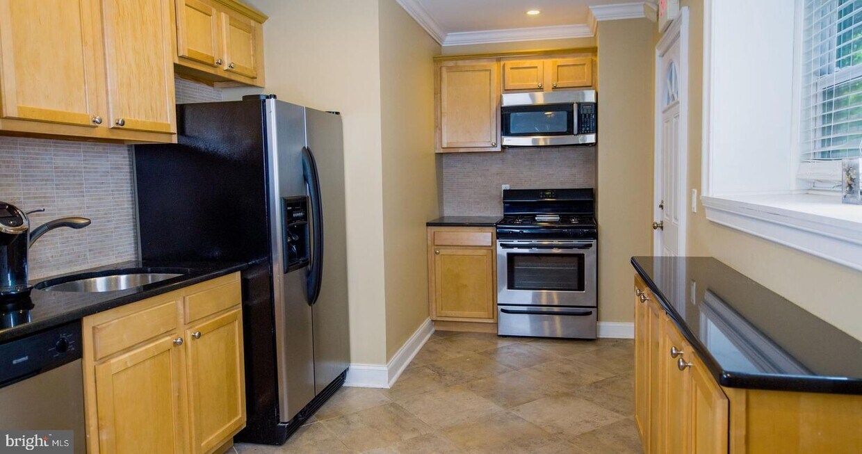 32 Rock Hill Rd, Bala Cynwyd, PA 19004 Townhome Rentals in Bala