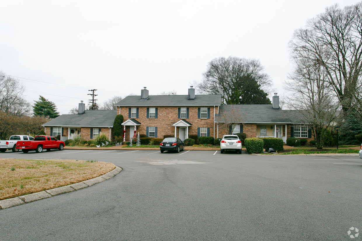 Building Photo - Cottage Place