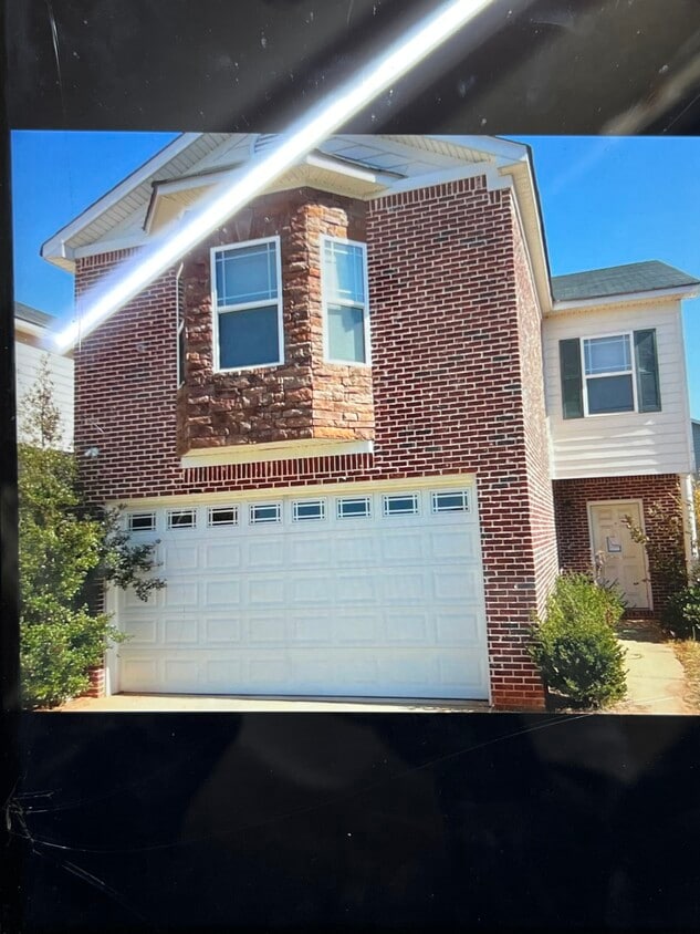 Foto principal - 4028 Haworth Pky