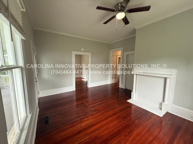 Building Photo - 363 Ebenezer Ave
