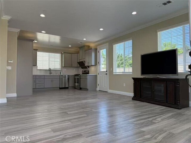 Foto del edificio - 3111 Rosemead Pl