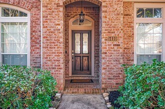 Building Photo - 5410 Portage Rock Ln