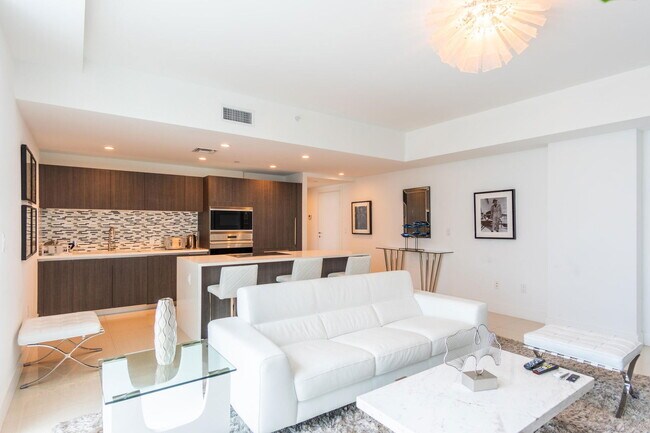 Foto del edificio - 1150 NW 102nd St