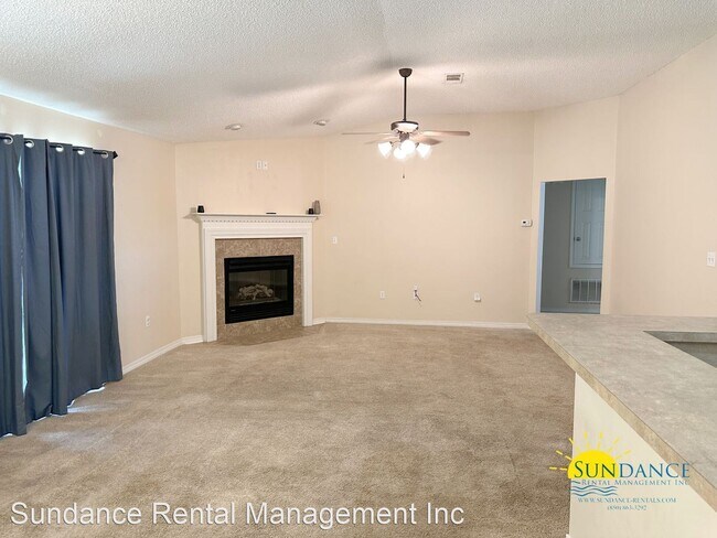 Foto del edificio - 4 br, 2 bath House - 5991 Ashton Woods Circle