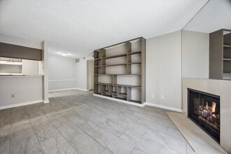 Building Photo - 2120 El Paseo St