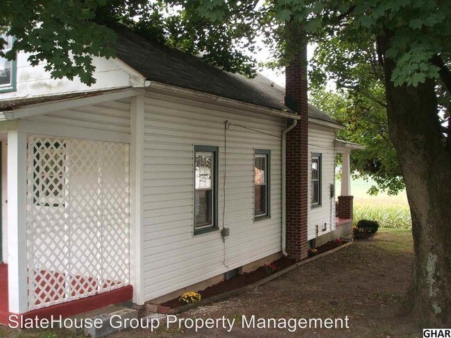 Foto del edificio - 3323 Hillside Dr