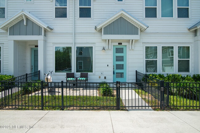 Building Photo - 11332 Breakers Bay Wy
