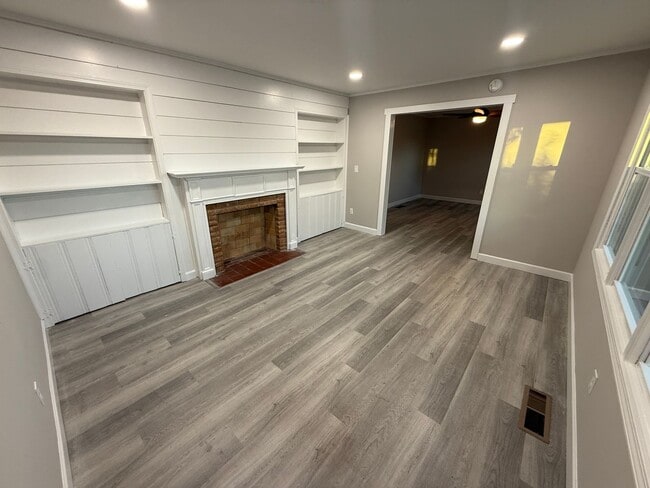 Foto del edificio - 227/229 MLK Jr Blvd