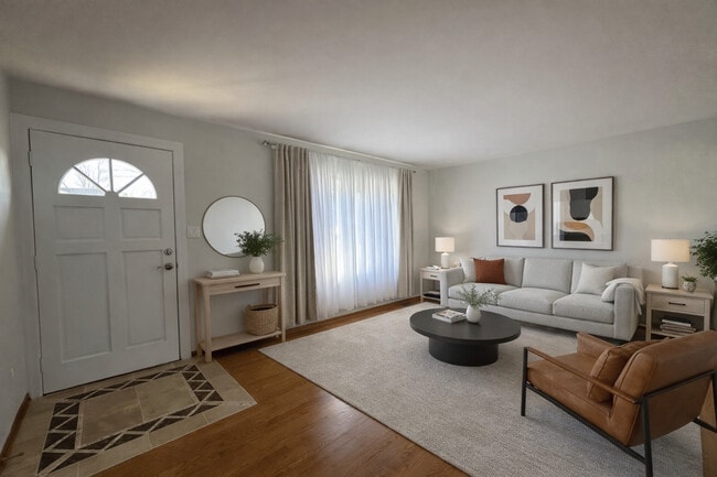 Building Photo - 325 Central Ave