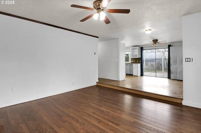 Foto del edificio - 4021 N Clarey St