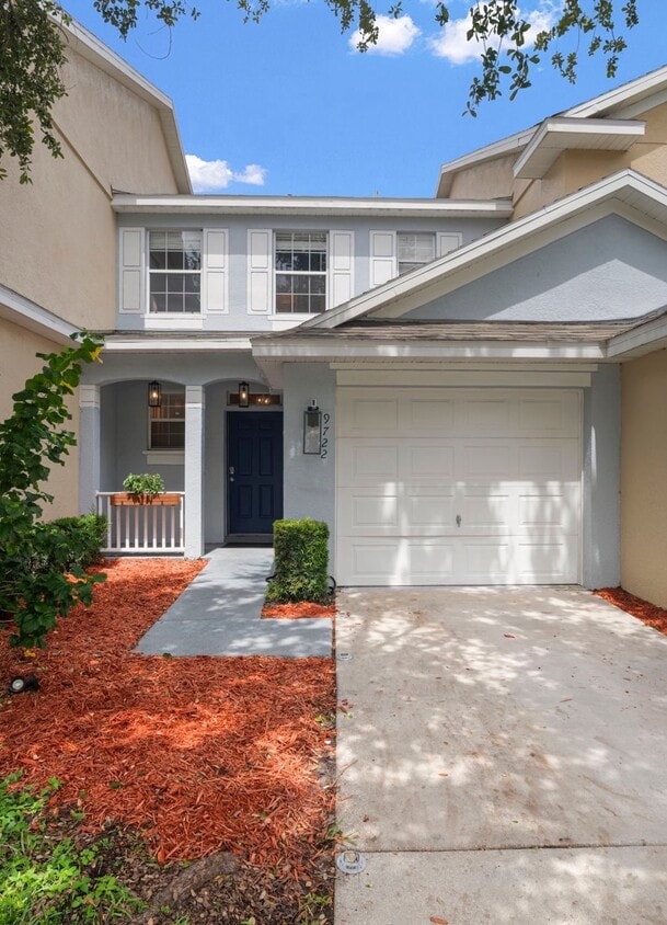Primary Photo - Townhouse