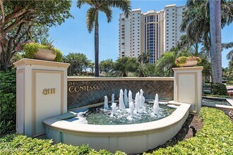 Building Photo - 8111 Bay Colony Dr