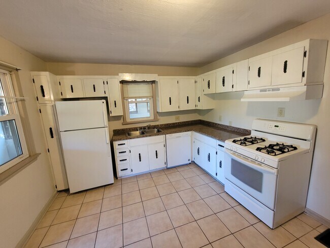 Foto del edificio - 1494 Thompson Rd