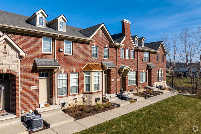 Handsome and Stately Apartment Homes - Townhomes of Caswell