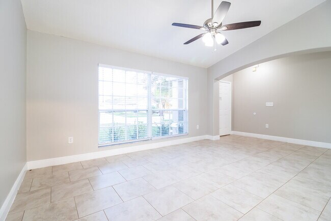 Building Photo - 4210 Red Bird Ave