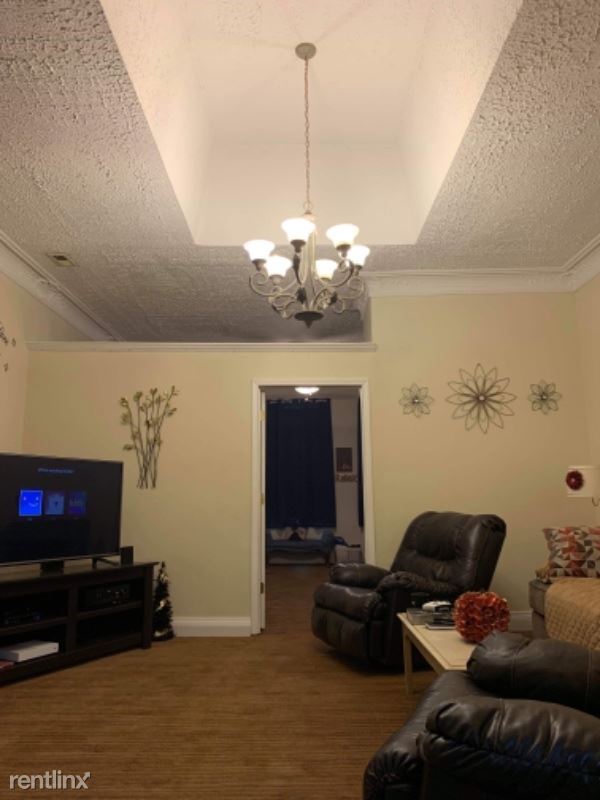 Foto del edificio - 3 br, 2 bath House - 426 1/2 N Roane St