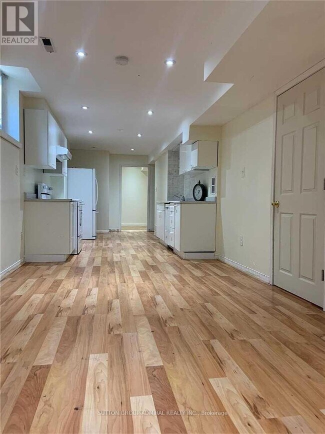 Photo du bâtiment - 29 Estoril St